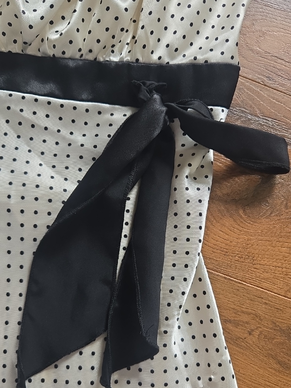 Heart Soul White Satin Polka Dot Cami with Black Sash Size M - Picture 3 of 7